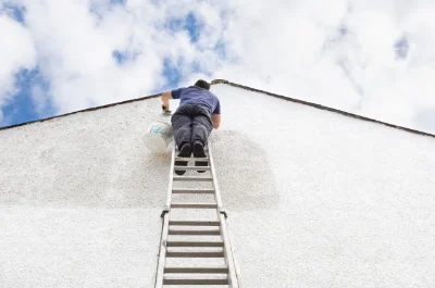 Peinture extérieure à Gouvernes — façades et ravalement
